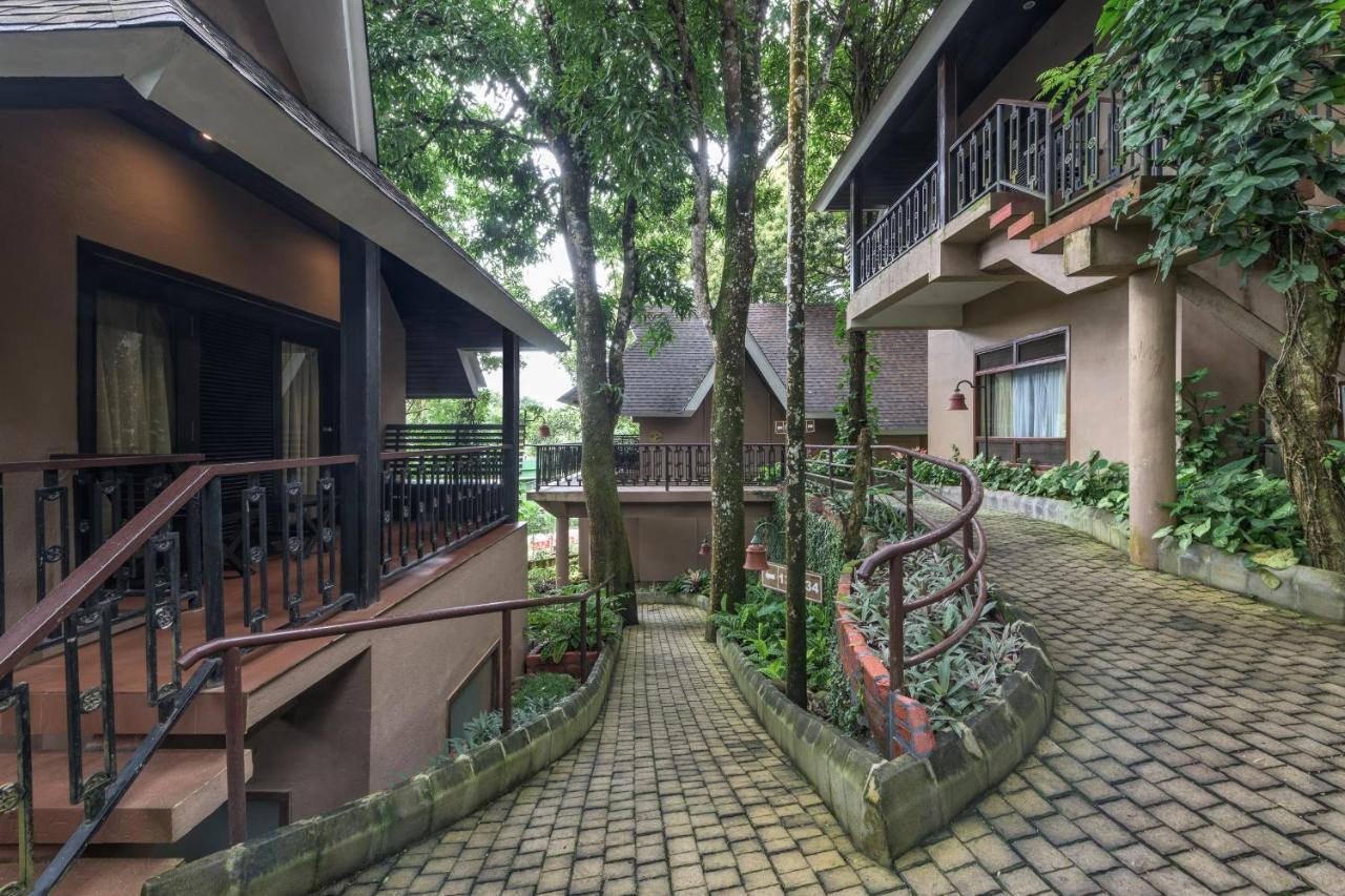 Отель Club Mahindra Теккади Экстерьер фото