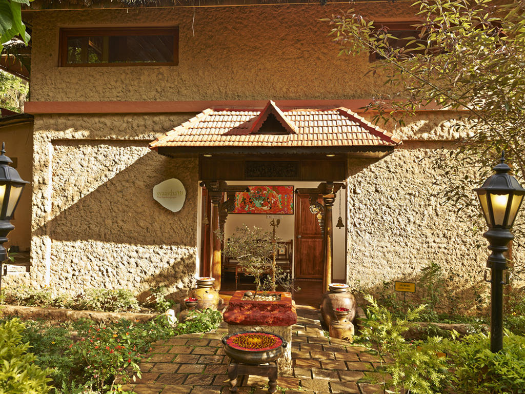 Отель Club Mahindra Теккади Экстерьер фото