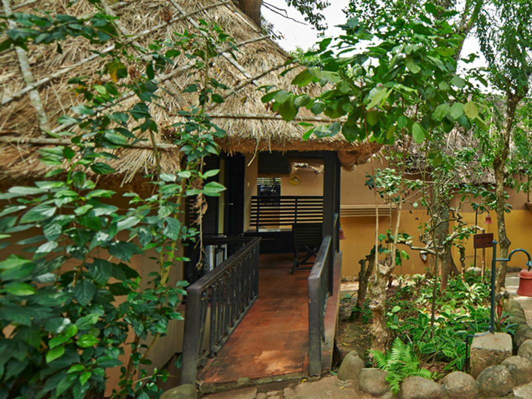Отель Club Mahindra Теккади Экстерьер фото